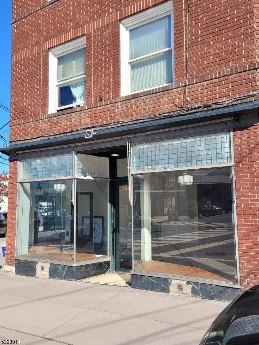 299 Mill St unit 1, Belvidere, NJ 07823 - photo 1