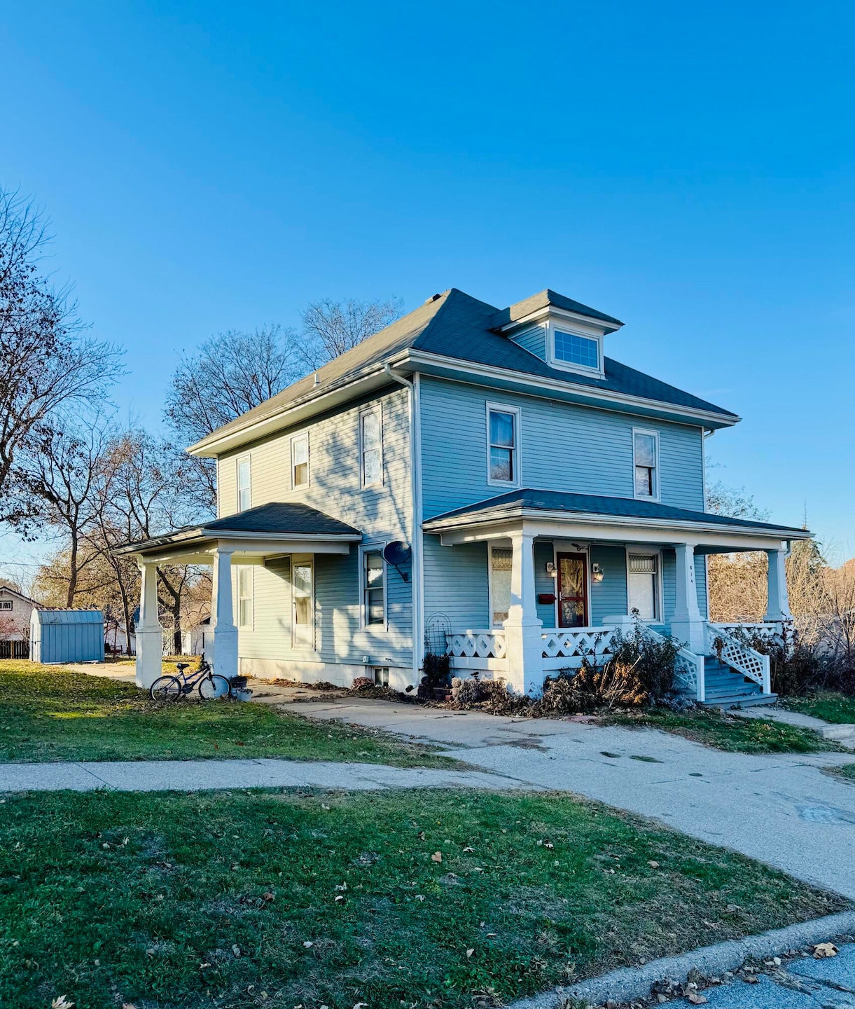 614 N Maple St, Creston, IA 50801 - photo 1