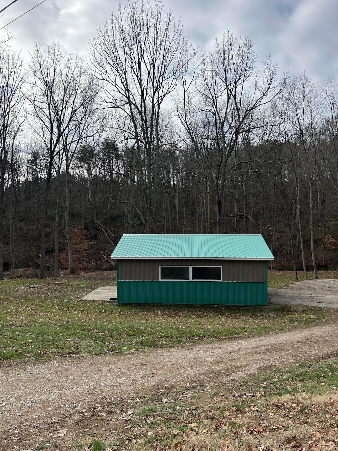 33461 Oliver Rd, Logan, OH 43138 - photo 1