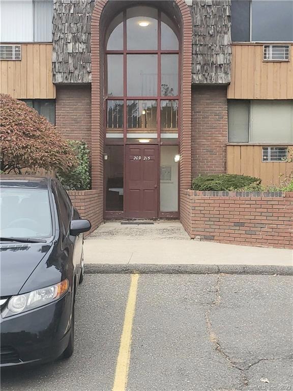 213 High Path Front Entry to Building