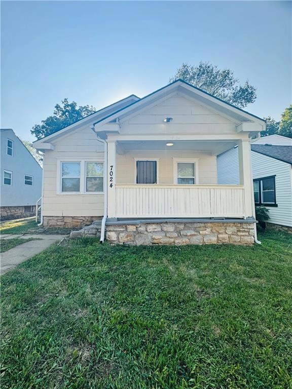 7024 Bales Ave, Kansas City, MO 64132 - photo 1