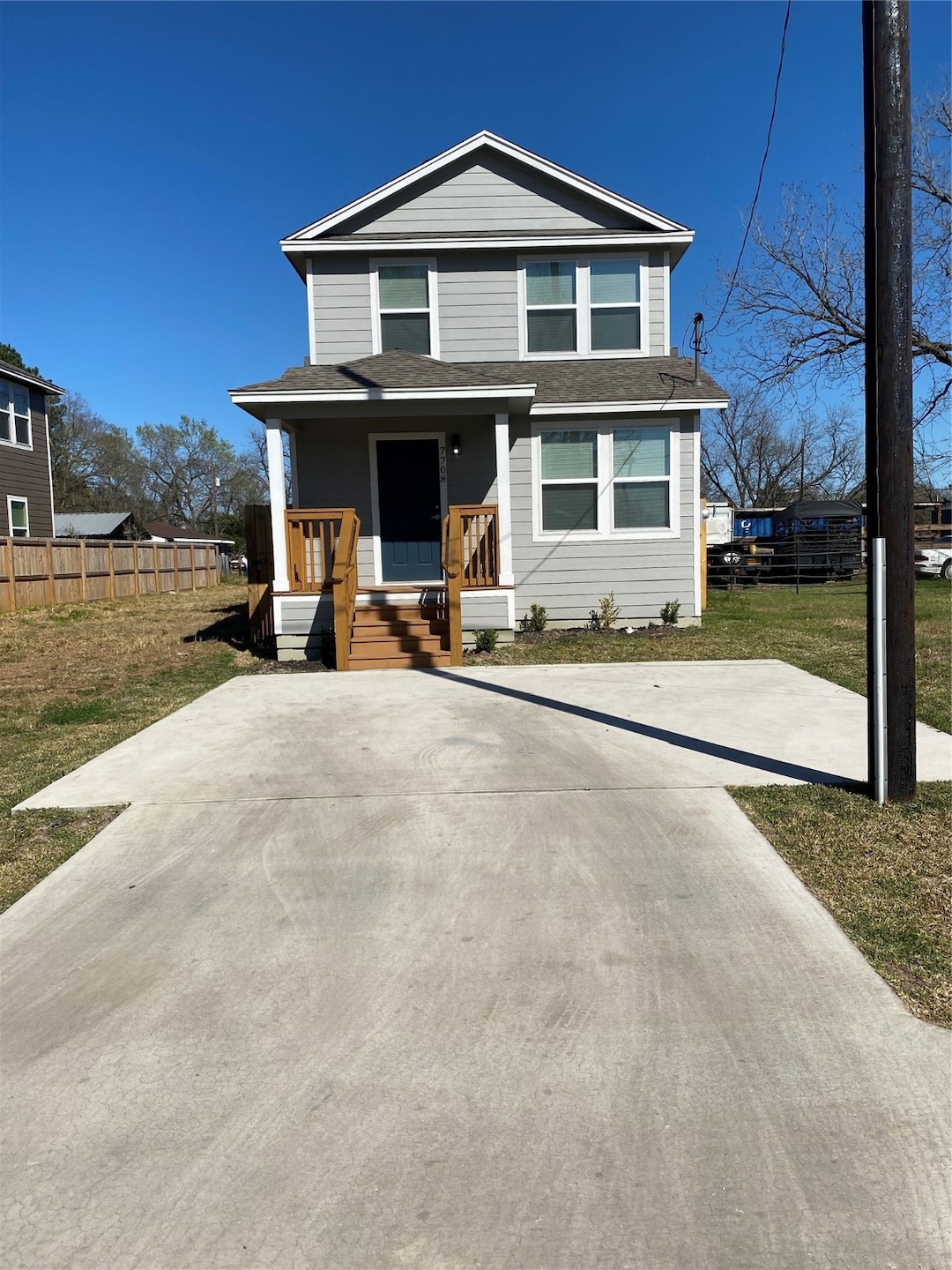 7708 Sealey St, Houston, TX 77088 - photo 1