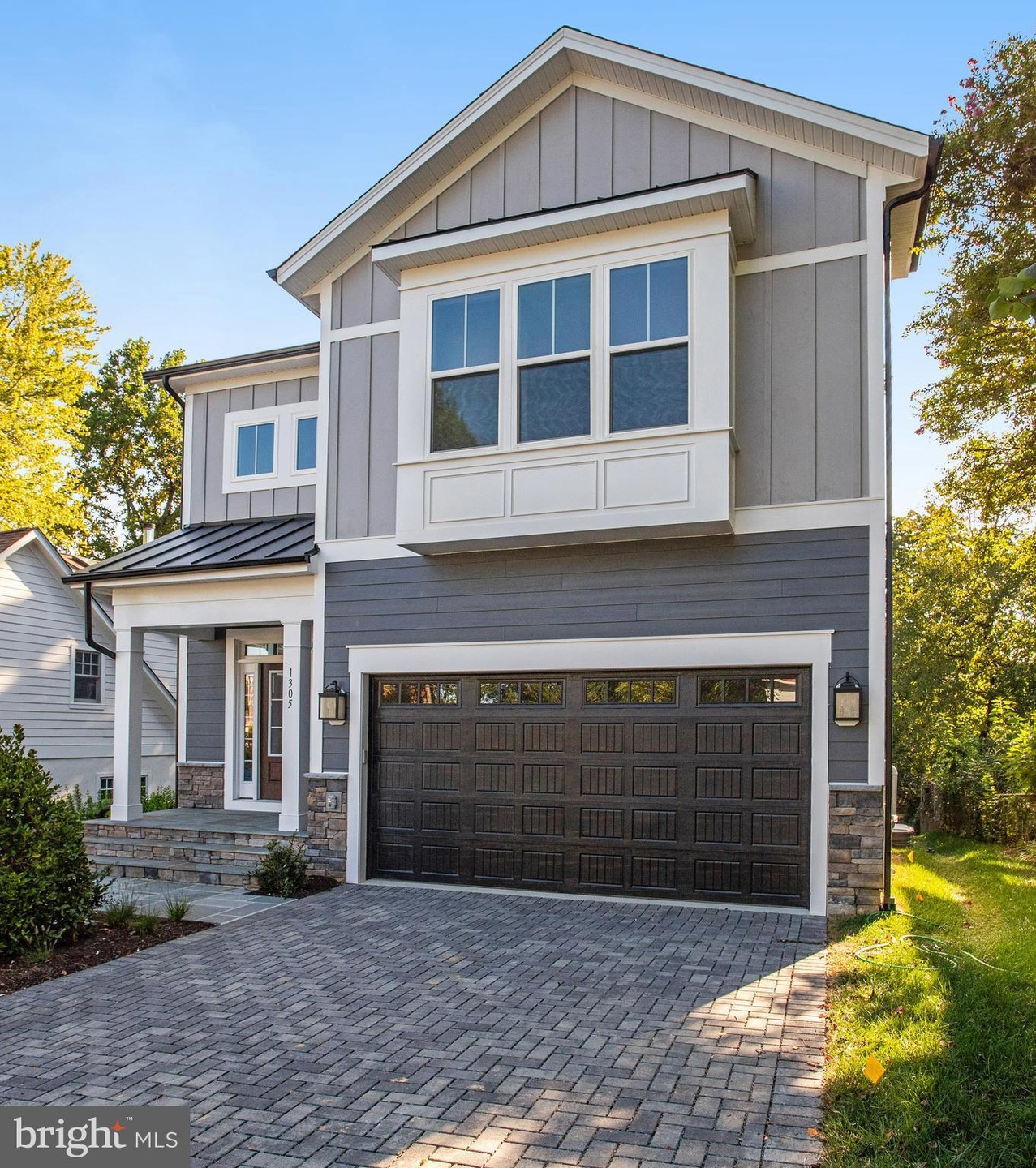 Sold $1,850,000 • Co-Listing Agent