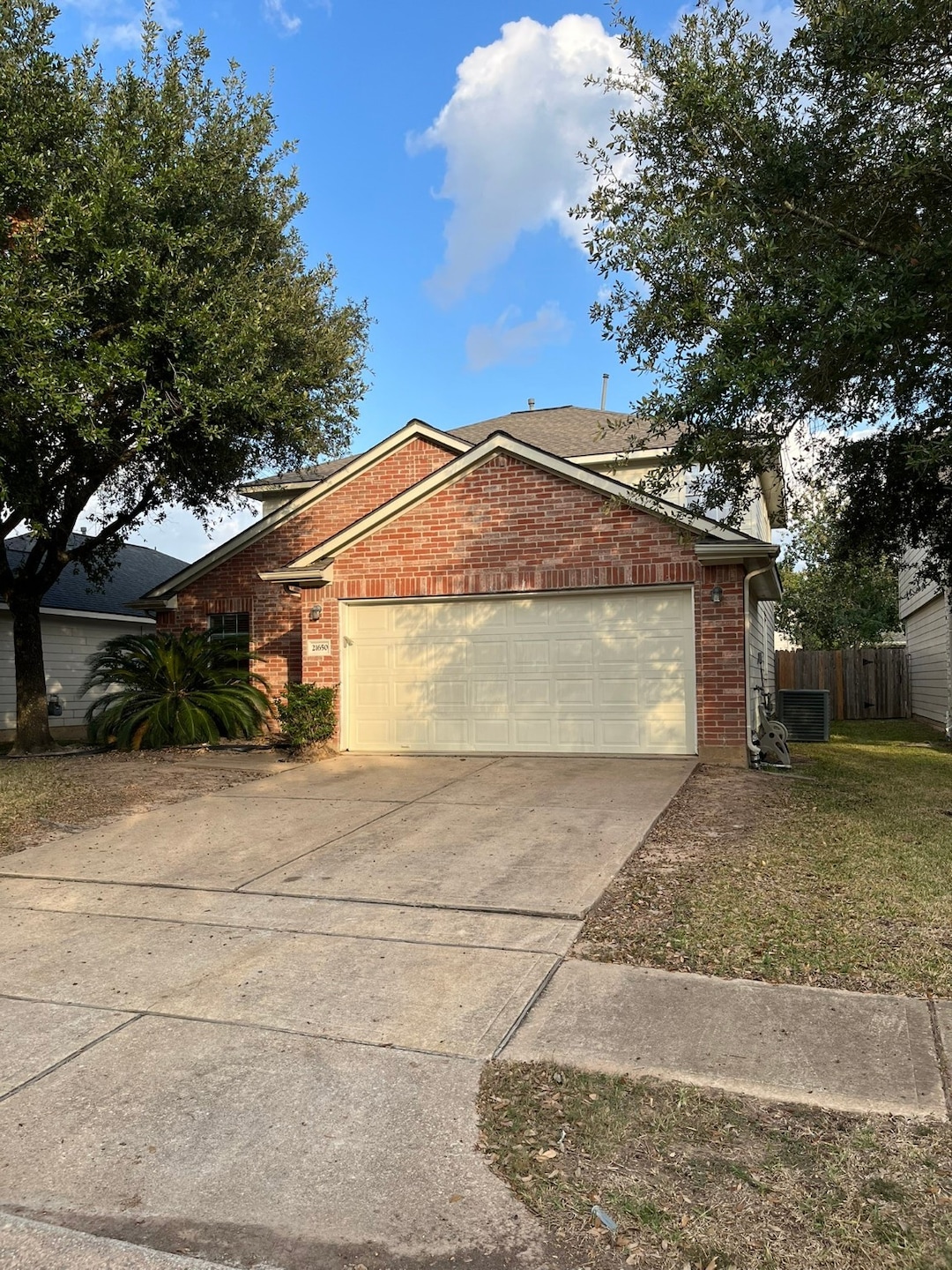 21650 Falvelsunset Ct, Spring, TX 77388 - photo 1