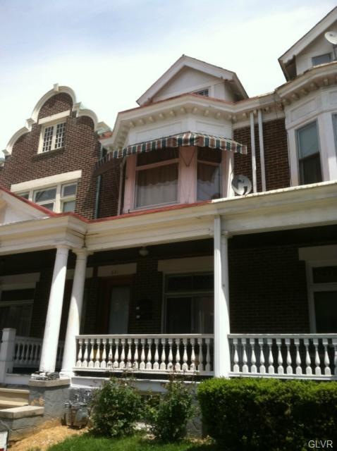 631 N 12th St unit one, Allentown, PA 18102 - photo 1