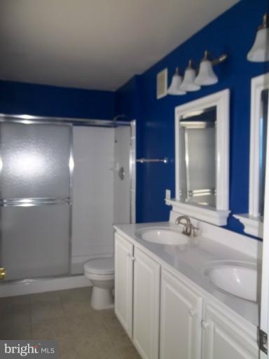 13071 Marcey Creek Rd unit 13071, Herndon, VA 20171 - photo 1