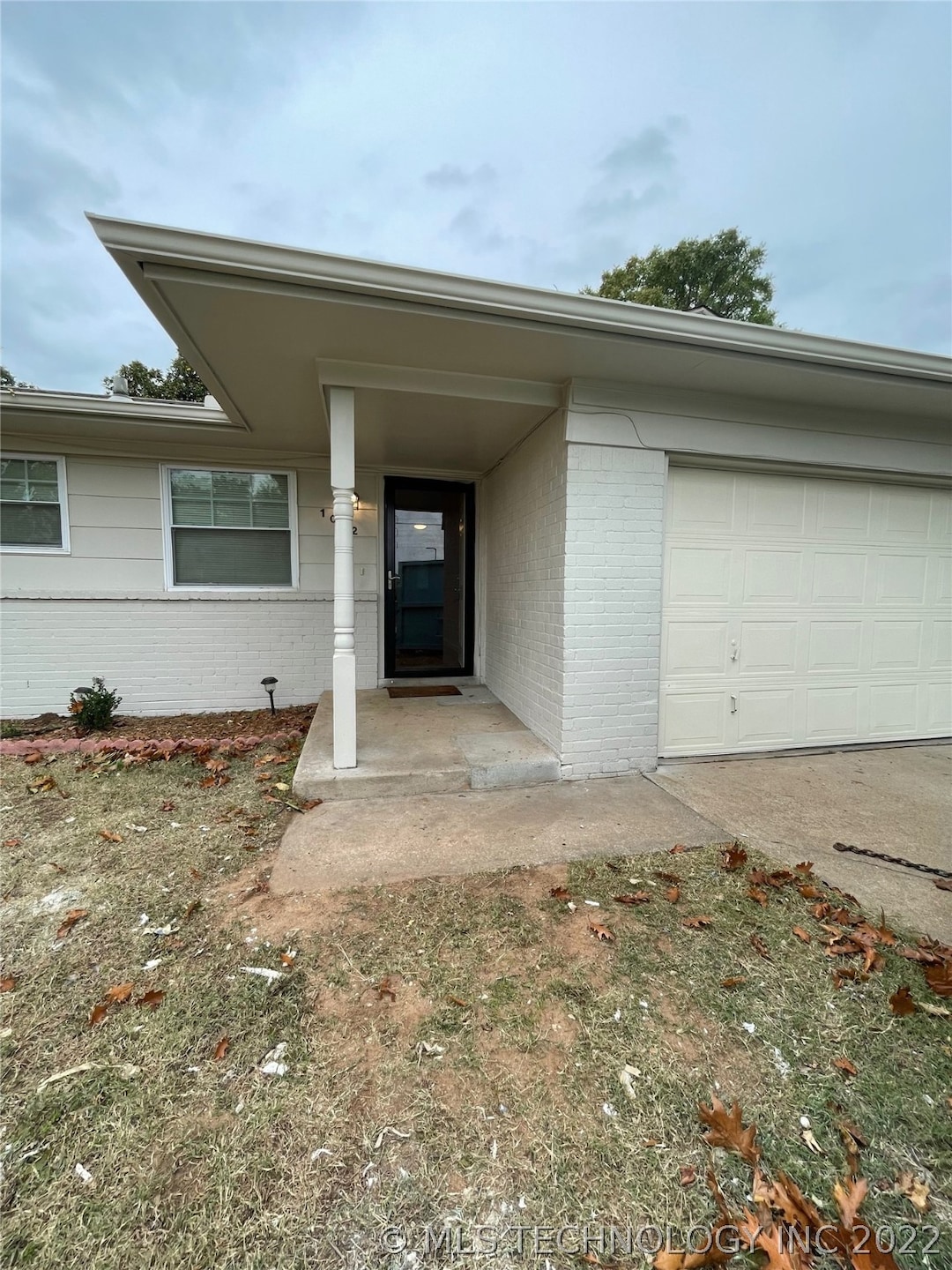 1022 N 3rd St, Jenks, OK 74037 - photo 1