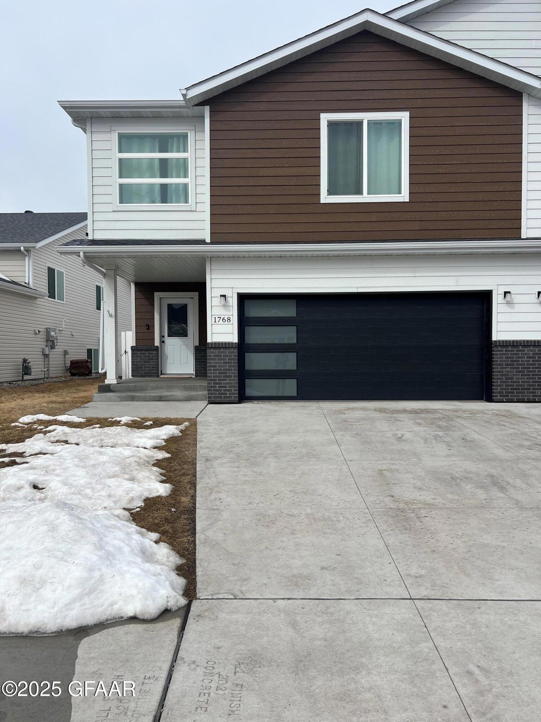 1768 Tobi Ln, Grand Forks, ND 58201 - photo 1