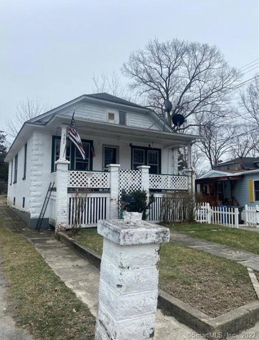 607 Boswell Ave, Norwich, CT 06360 - photo 1