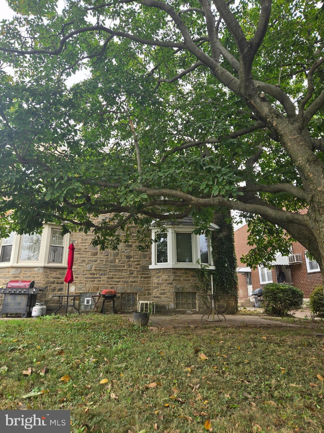 Under Contract $225,000