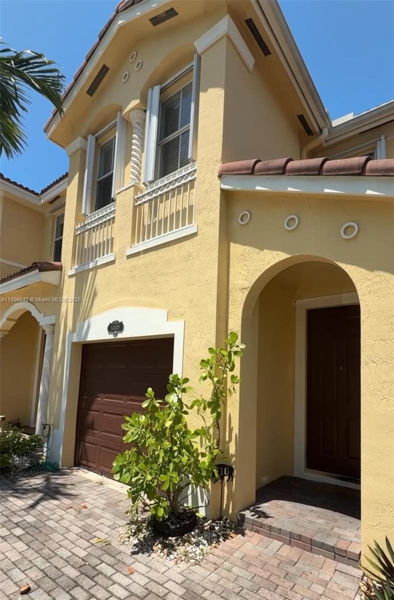 14905 SW 8th Terrace unit n/a, Miami, FL 33194 - photo 1