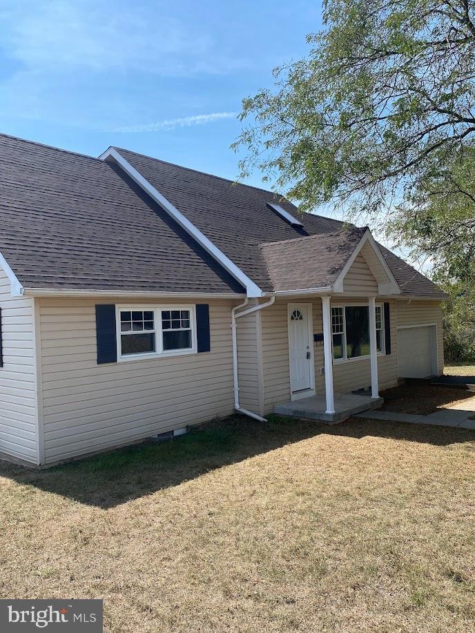 1575 Beacon St, Keyser, WV 26726 - photo 1