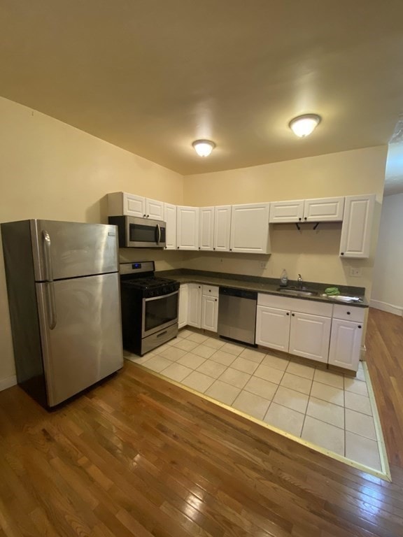 96 Winthrop St unit 4, Boston, MA 02119 - photo 1