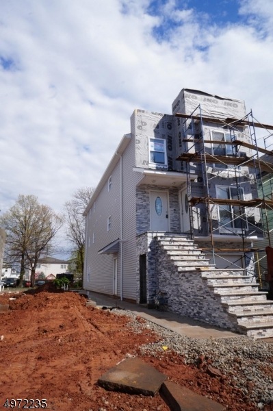 332 Washington Ave, Elizabeth, NJ 07202 - photo 1