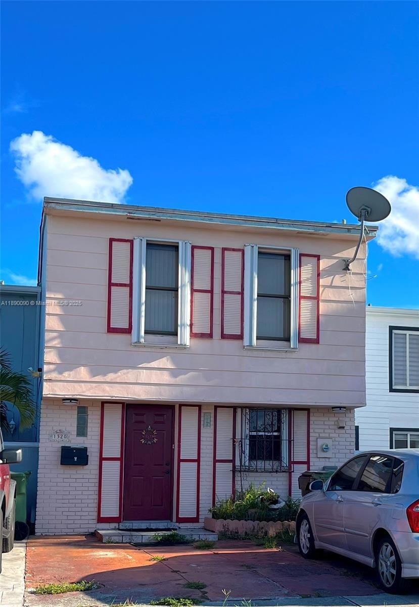 1320 W 71st St, Hialeah, FL 33014 - photo 1