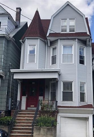 18 47th St unit 2, Weehawken, NJ 07086 - photo 1