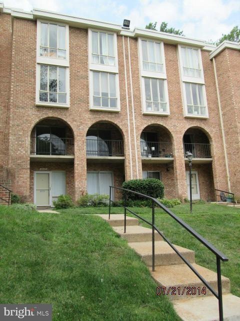 2605 Wagon Dr unit 358, Alexandria, VA 22303 - photo 1