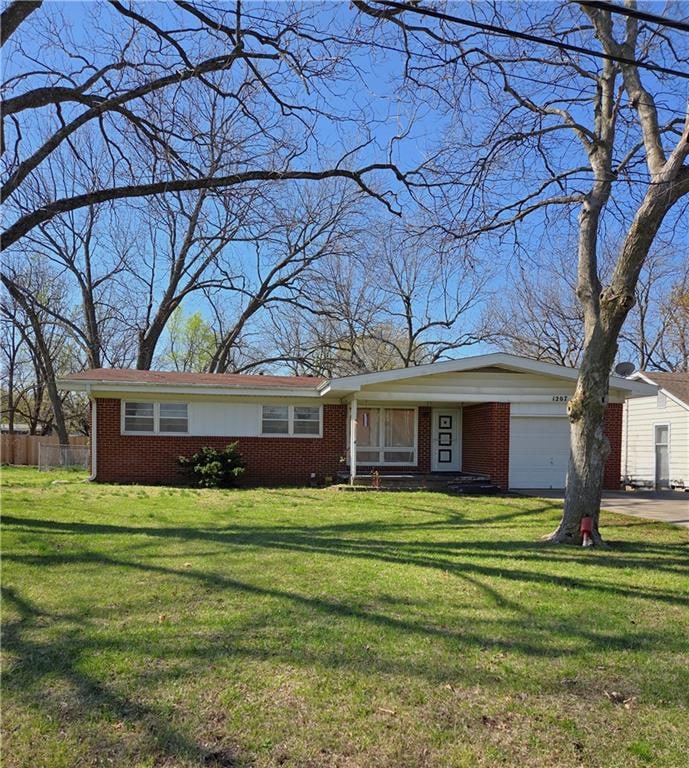 For Sale $195,000 • Co-Listing Agent