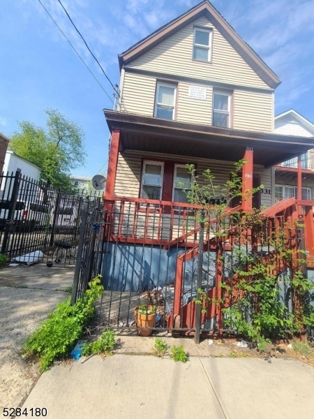 331 W Runyon St, Newark, NJ 07108 - photo 1