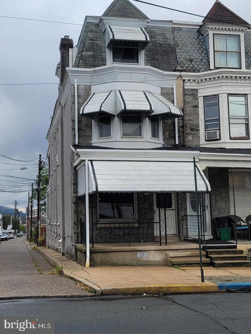 1046 Union St, Reading, PA 19604 - photo 1