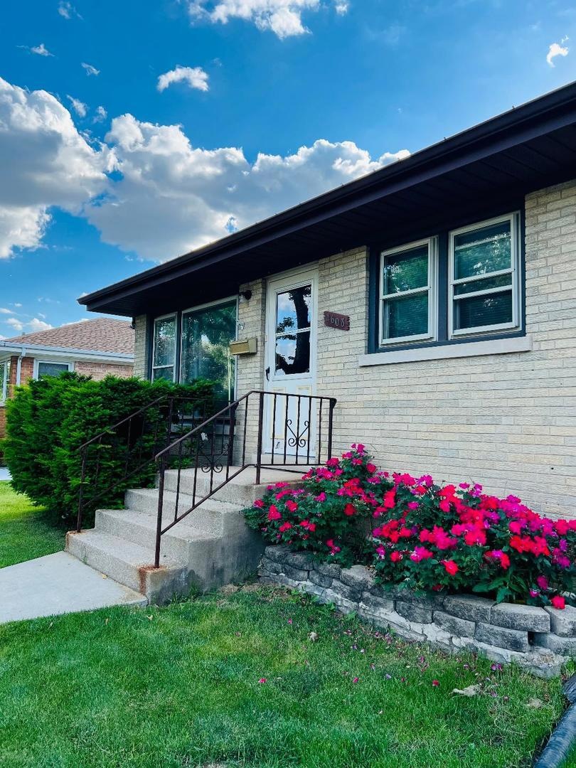 4608 Scott St, Schiller Park, IL 60176 - photo 1