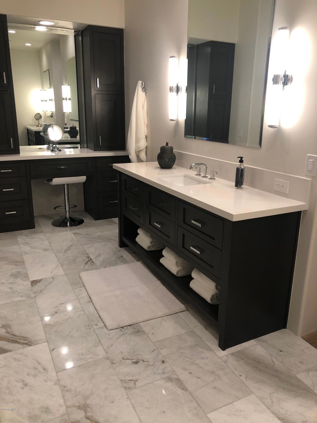 22025masterbath