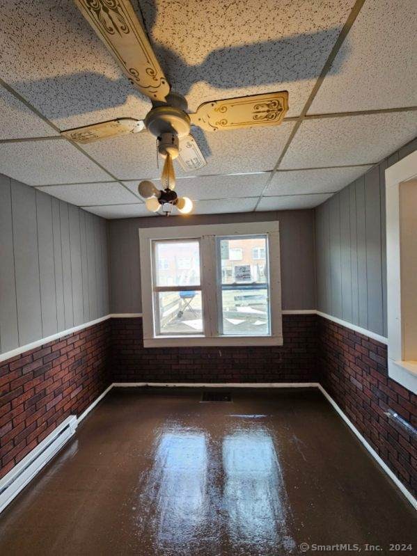 247 Wood St, Waterbury, CT 06704 - photo 1