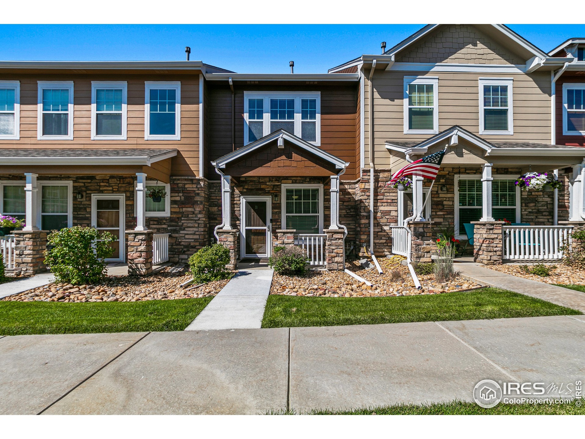 13628 Garfield St, Thornton, CO 80602 - photo 1