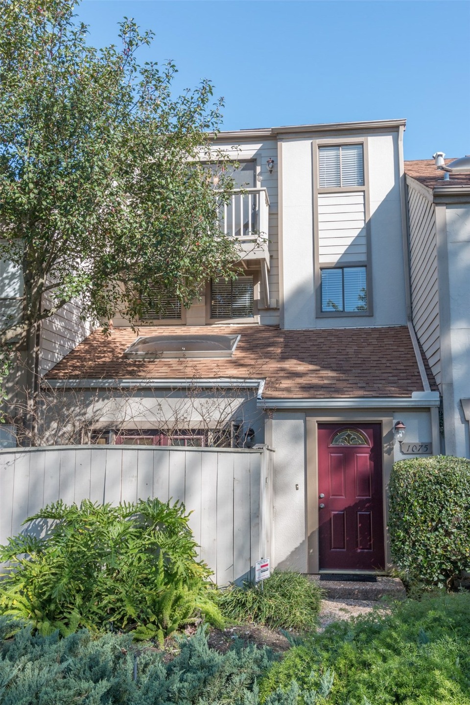 1075 Country Place Dr unit 1075, Houston, TX 77079 - photo 1