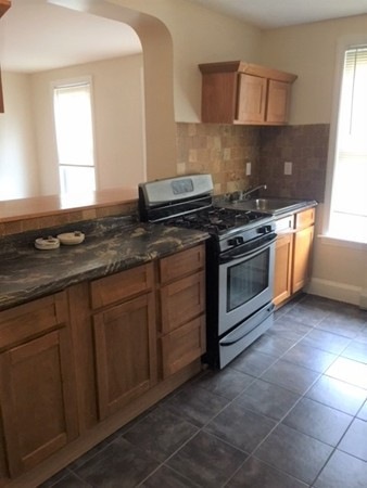 268 Washington Ave unit 8, Chelsea, MA 02150 - photo 1