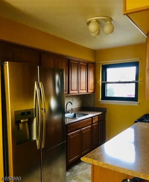 401 Us Highway 22 unit 11C, North Plainfield, NJ 07060 - photo 1