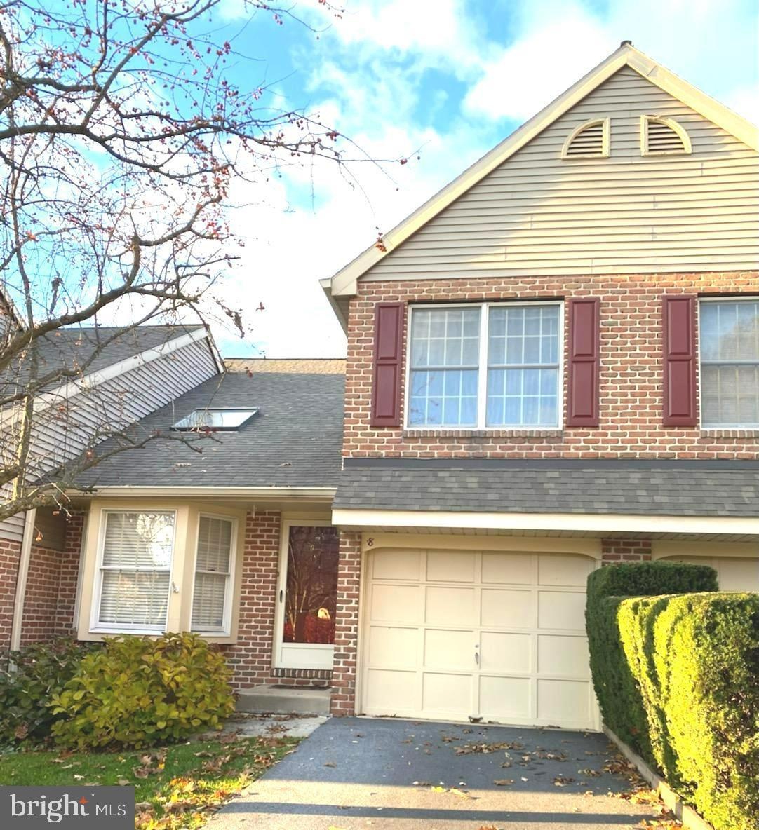 8 May Apple Dr unit 20, Downingtown, PA 19335 - photo 1