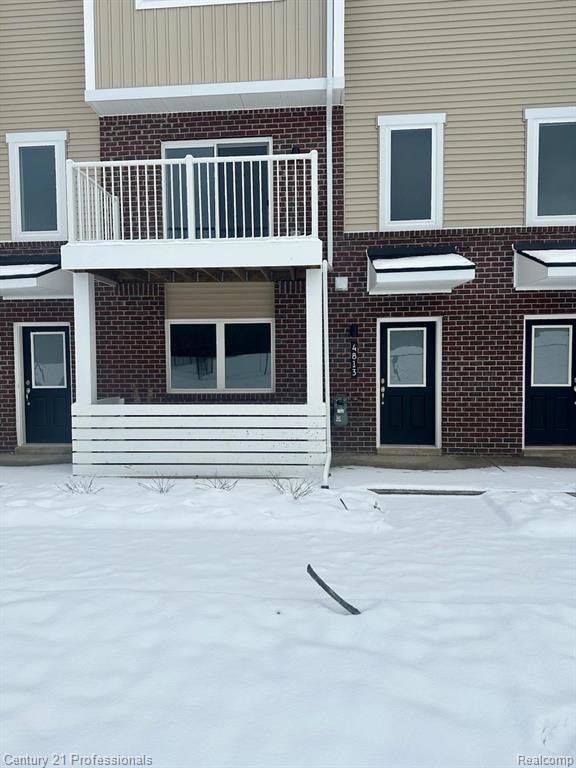 4813 Parkside Ln, Troy, MI 48383 - photo 1