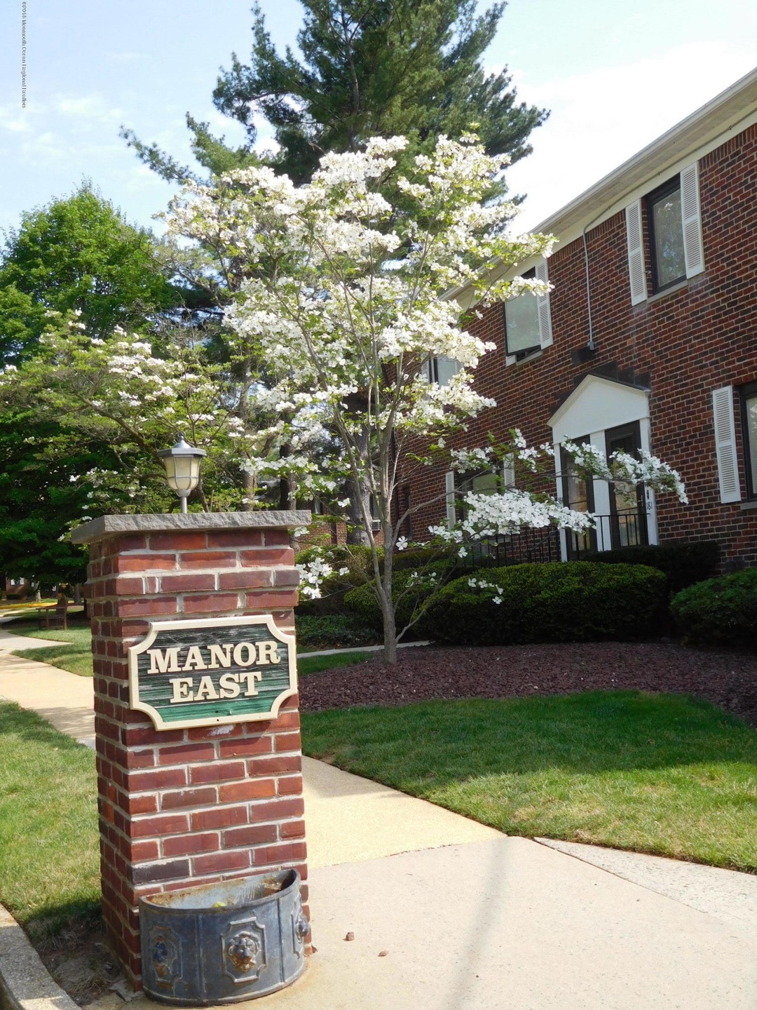 182 Manor E unit 182, Red Bank, NJ 07701 - photo 1