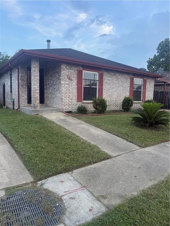 6120 Erin Dr, New Orleans, LA 70126 - photo 1