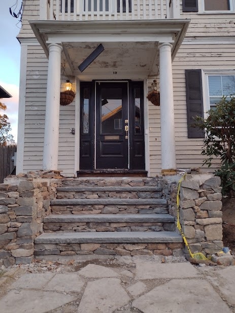 13 Bliss Rd unit 1, Newport, RI 02840 - photo 1