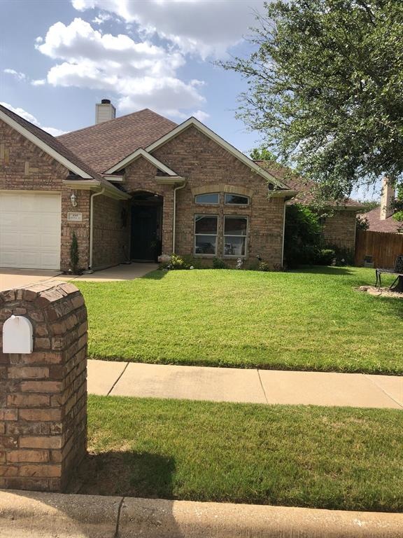 8305 Crystal Ln, North Richland Hills, TX 76182 - photo 1