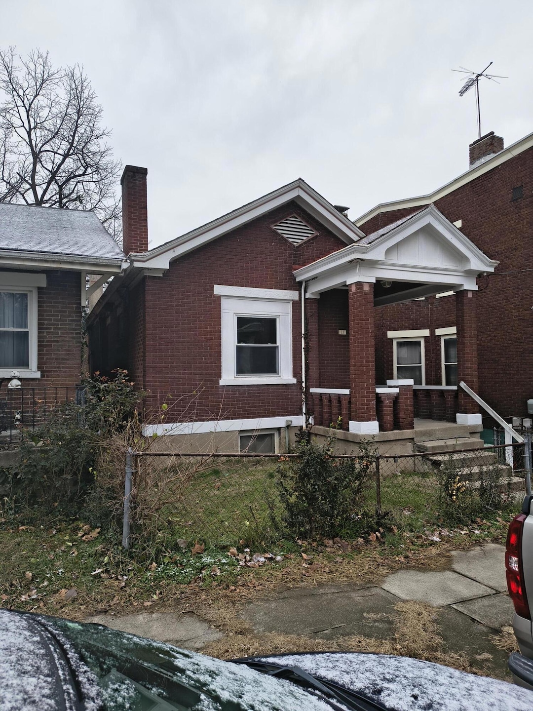 118 E 24th St, Covington, KY 41014 - photo 1