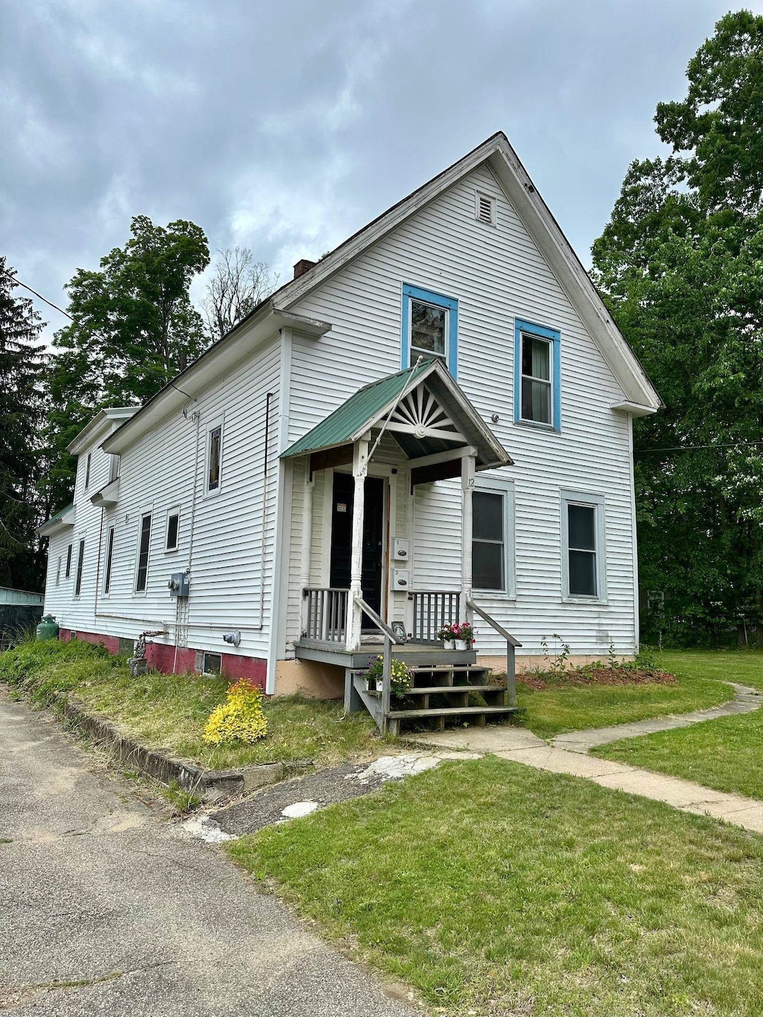 12 Brodeur St, Concord, NH 03303 - photo 1