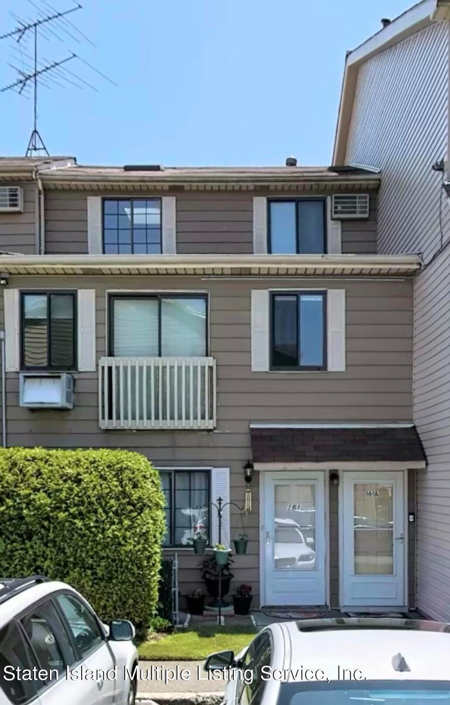 161 Lamped Loop unit A, Staten Island, NY 10314 - photo 1