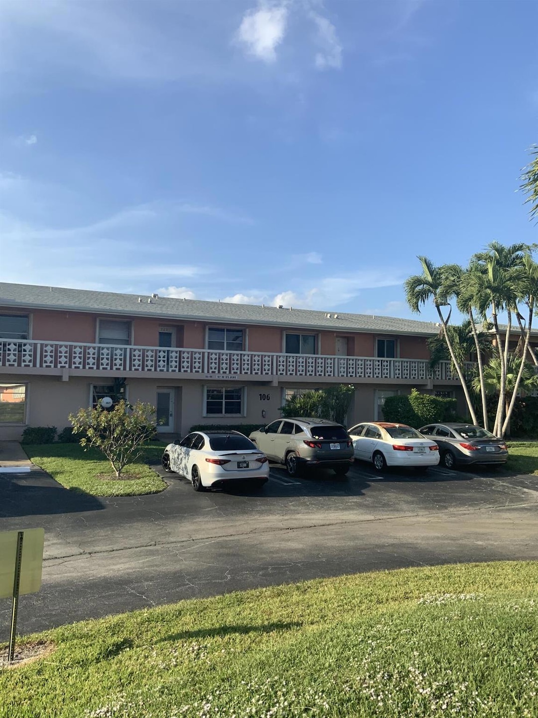 1621 NW 18th Ave unit 102, Delray Beach, FL 33445 - photo 1