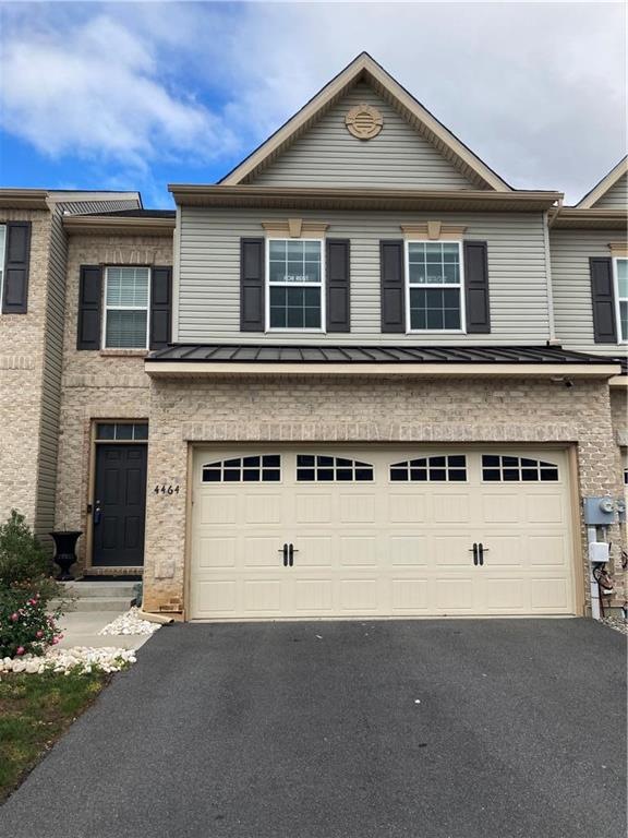 4464 Cottonwood Dr, Nazareth, PA 18064 - photo 1