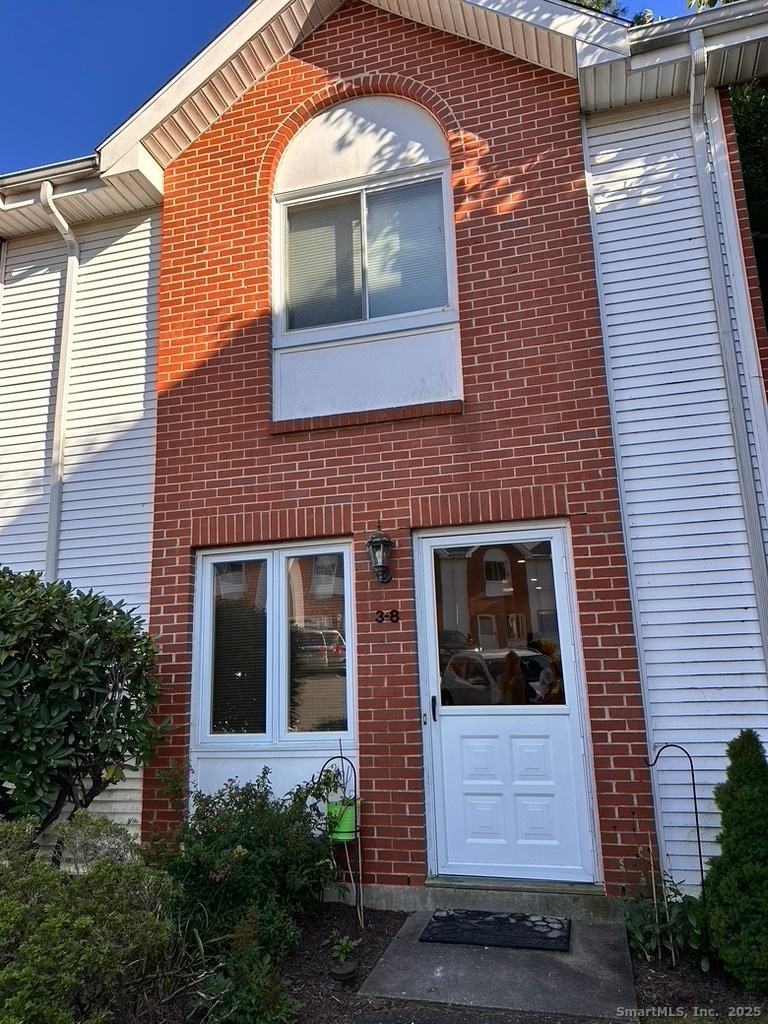 unlisted-address, Waterbury, CT 06708 - photo 1