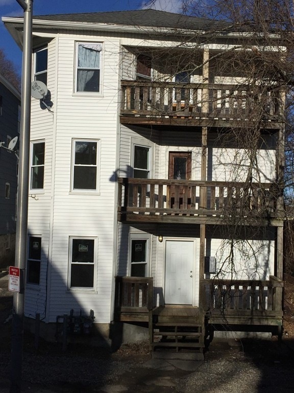 51 Crystal St, Worcester, MA 01603 - photo 1