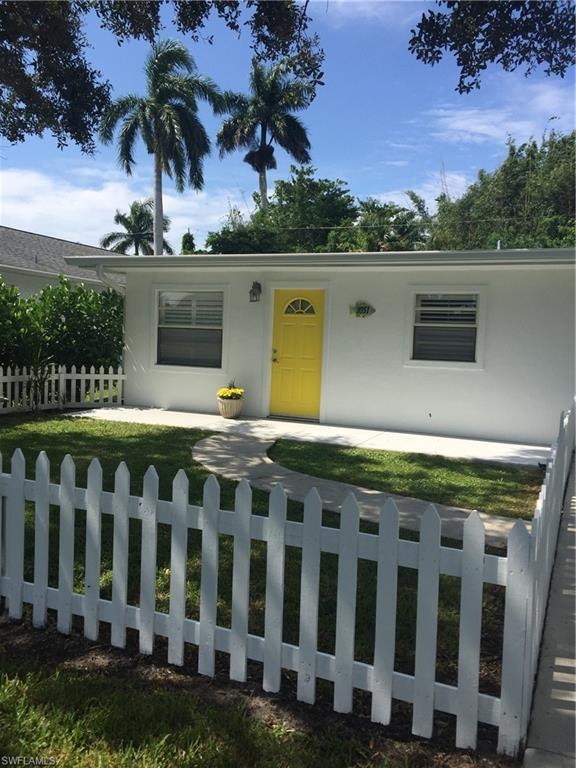 1051 Michigan Ave, Naples, FL 34103 - photo 1