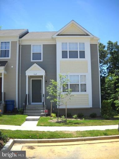 369 English Oak Ln, Prince Frederick, MD 20678 - photo 1
