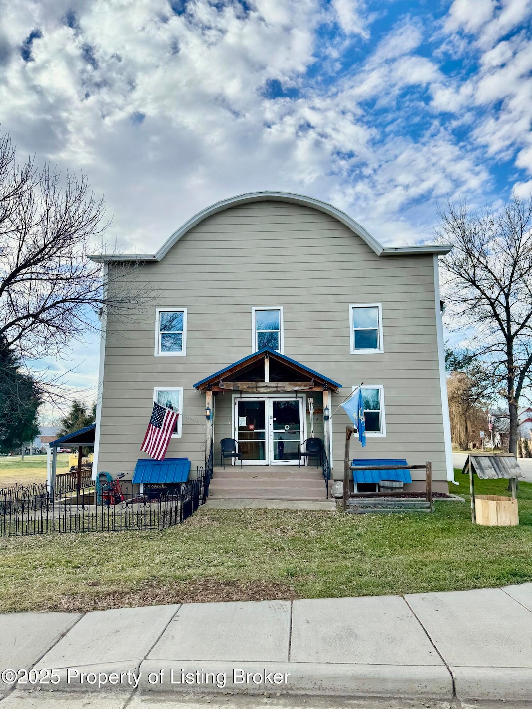 58 Central Ave N, Dunn Center, ND 58626 - photo 1