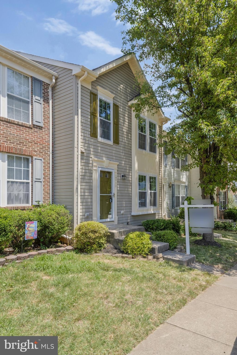 15727 Viewpoint Cir, Dumfries, VA 22025 - photo 1