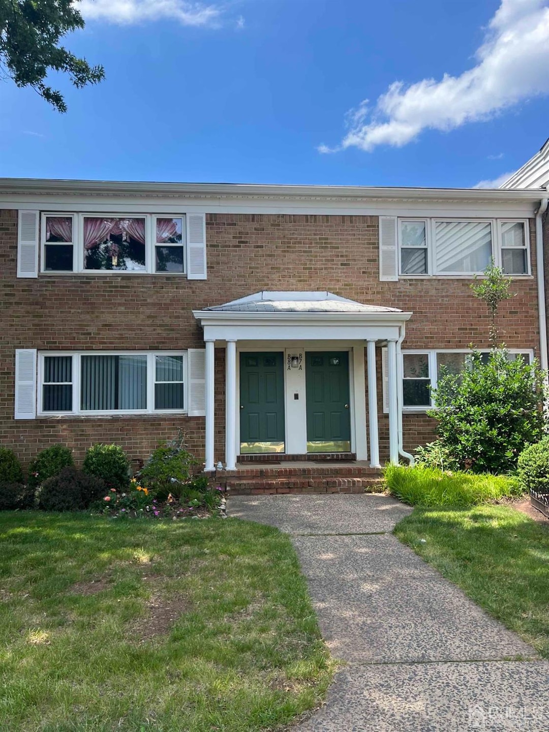 199 Evergreen Rd unit 8A, Edison, NJ 08837 - photo 1
