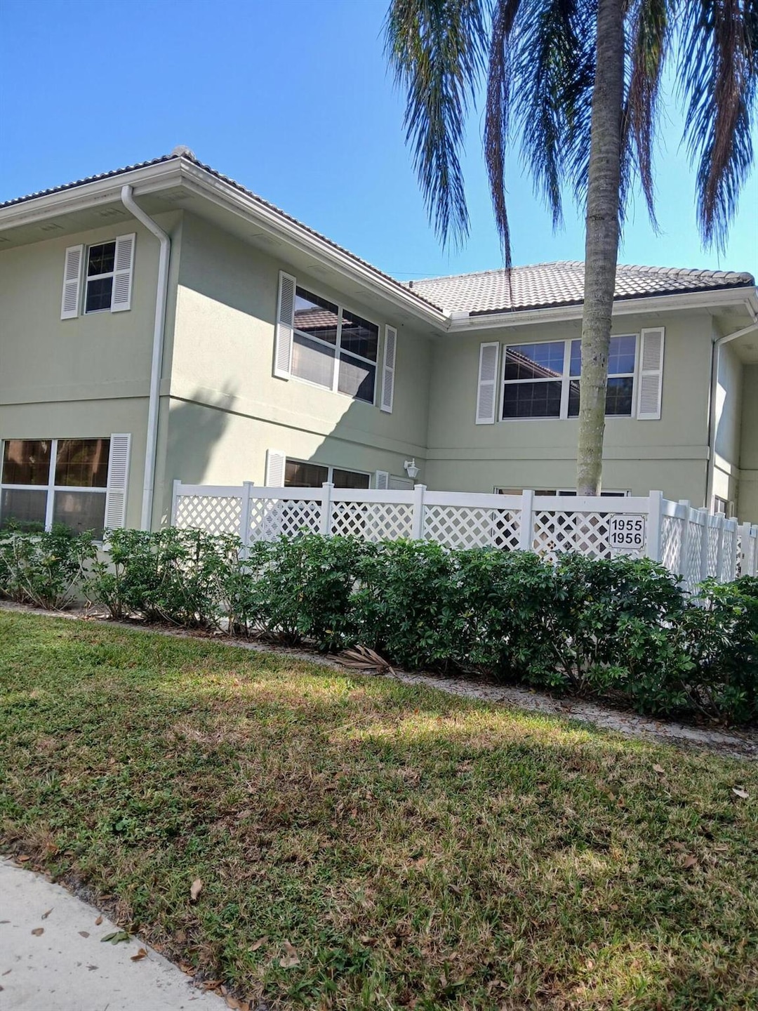 1956 Hartford Ct unit 25D, West Palm Beach, FL 33409 - photo 1